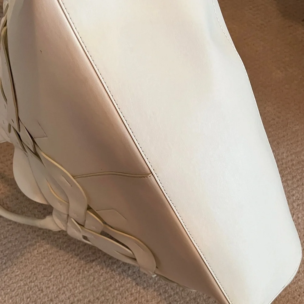 Lafayette 148 New York Leather Cream Woven Tote - Picture 5 of 7